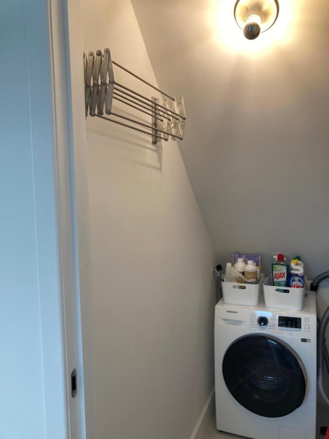 Le Garage Downtown Serviced Apartment Haag Eksteriør billede