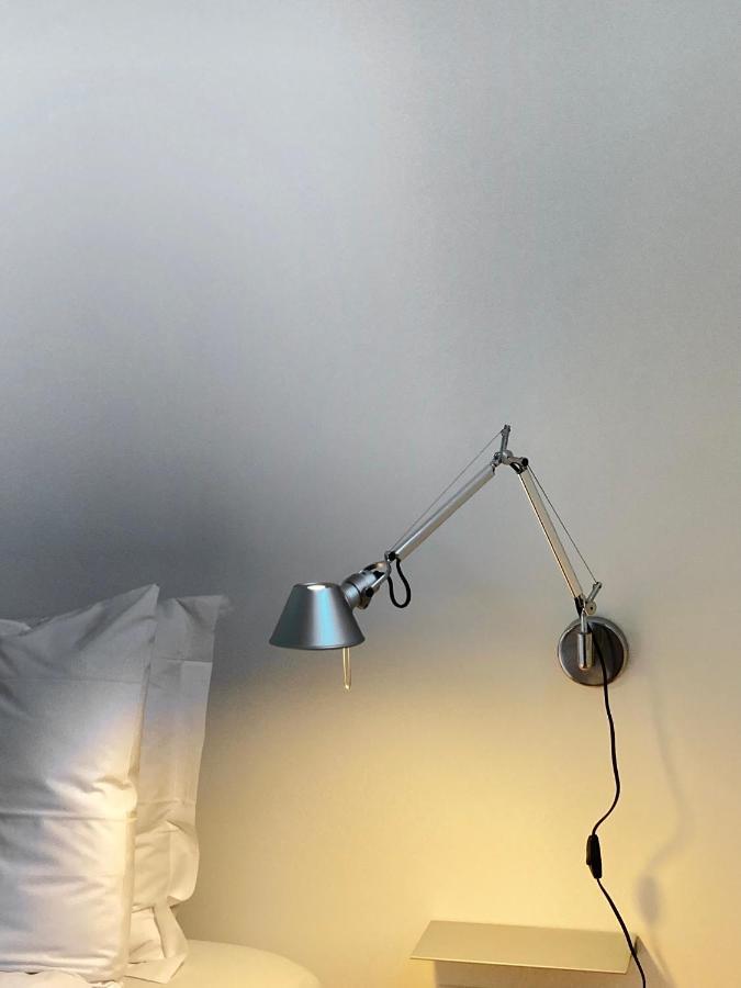 Le Garage Downtown Serviced Apartment Haag Eksteriør billede
